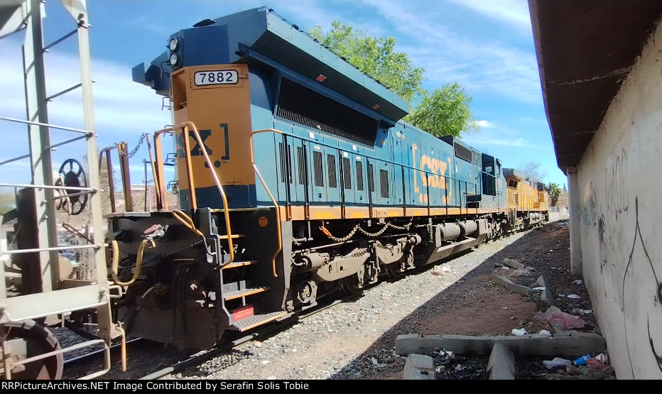 CSX 7882 UP 6482